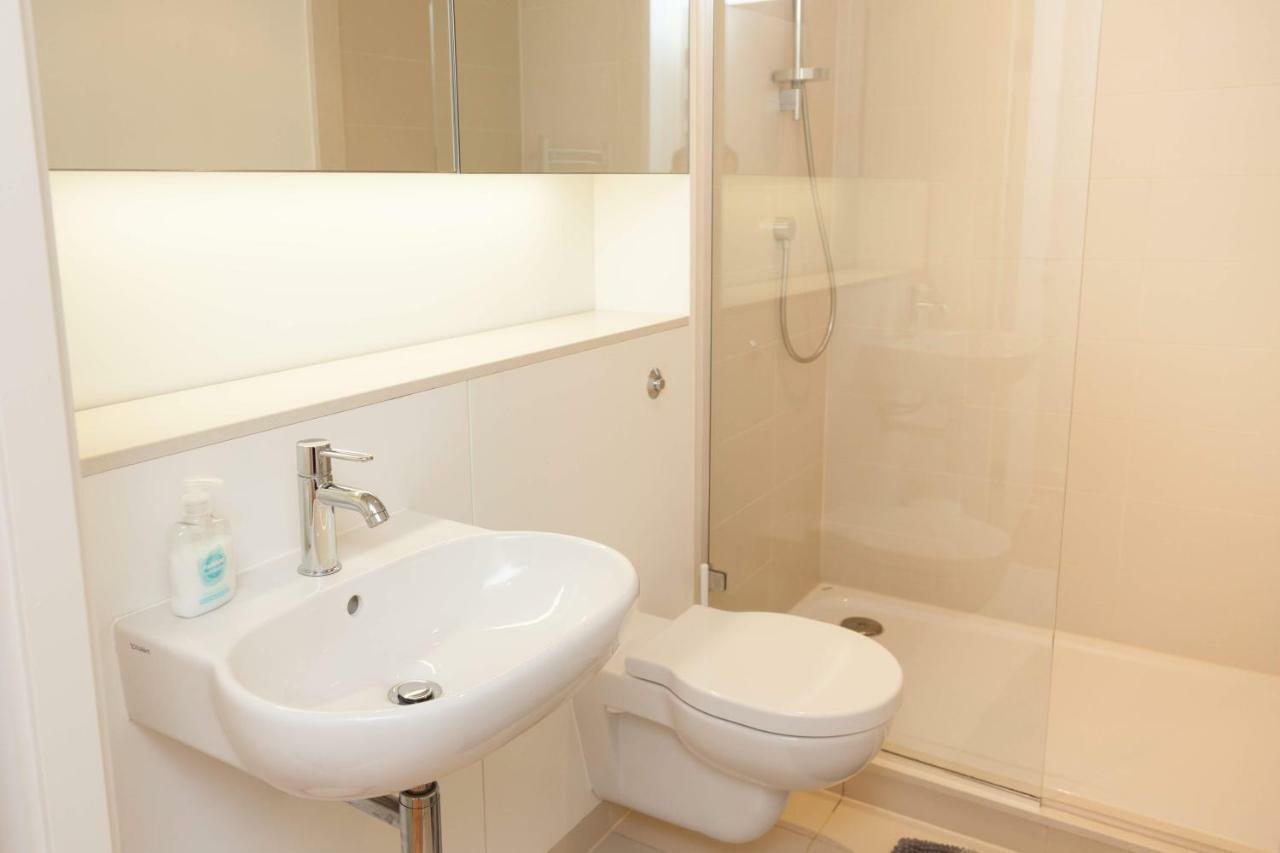 2 Bed Apartment At Quartermile Edimburgo Exterior foto