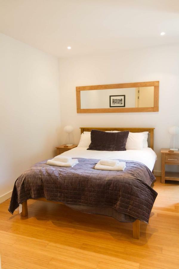 2 Bed Apartment At Quartermile Edimburgo Exterior foto