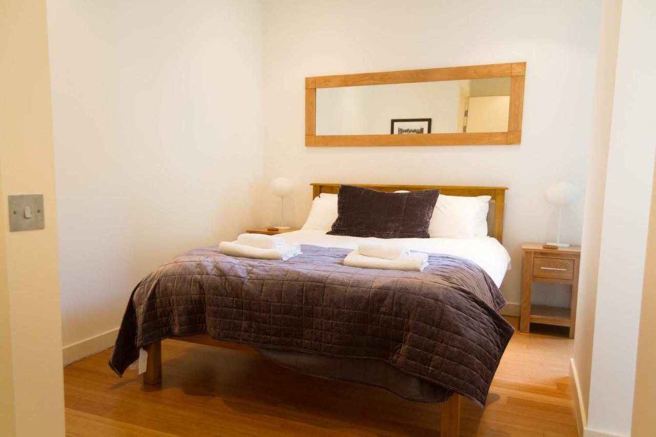 2 Bed Apartment At Quartermile Edimburgo Exterior foto