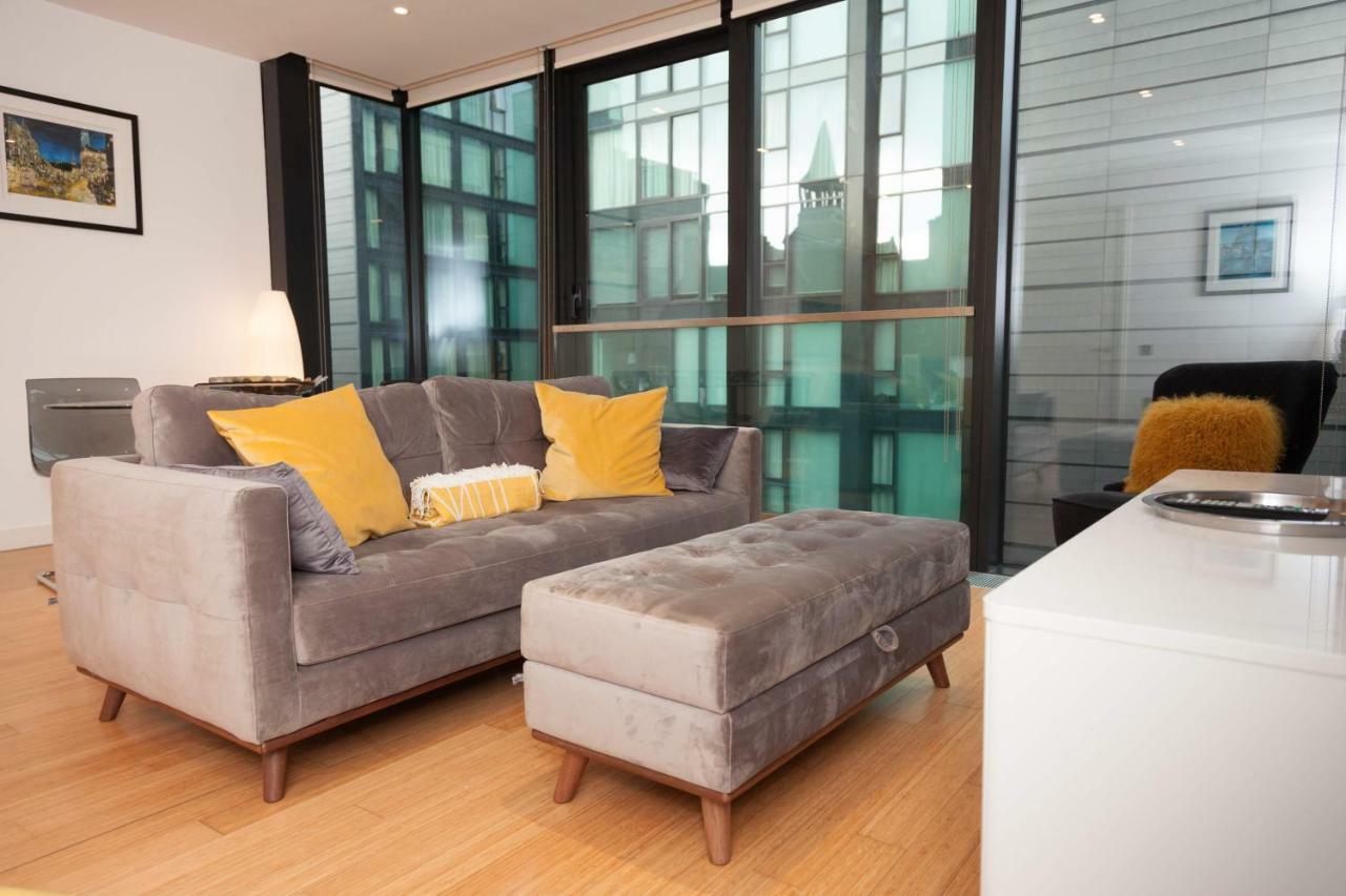2 Bed Apartment At Quartermile Edimburgo Exterior foto